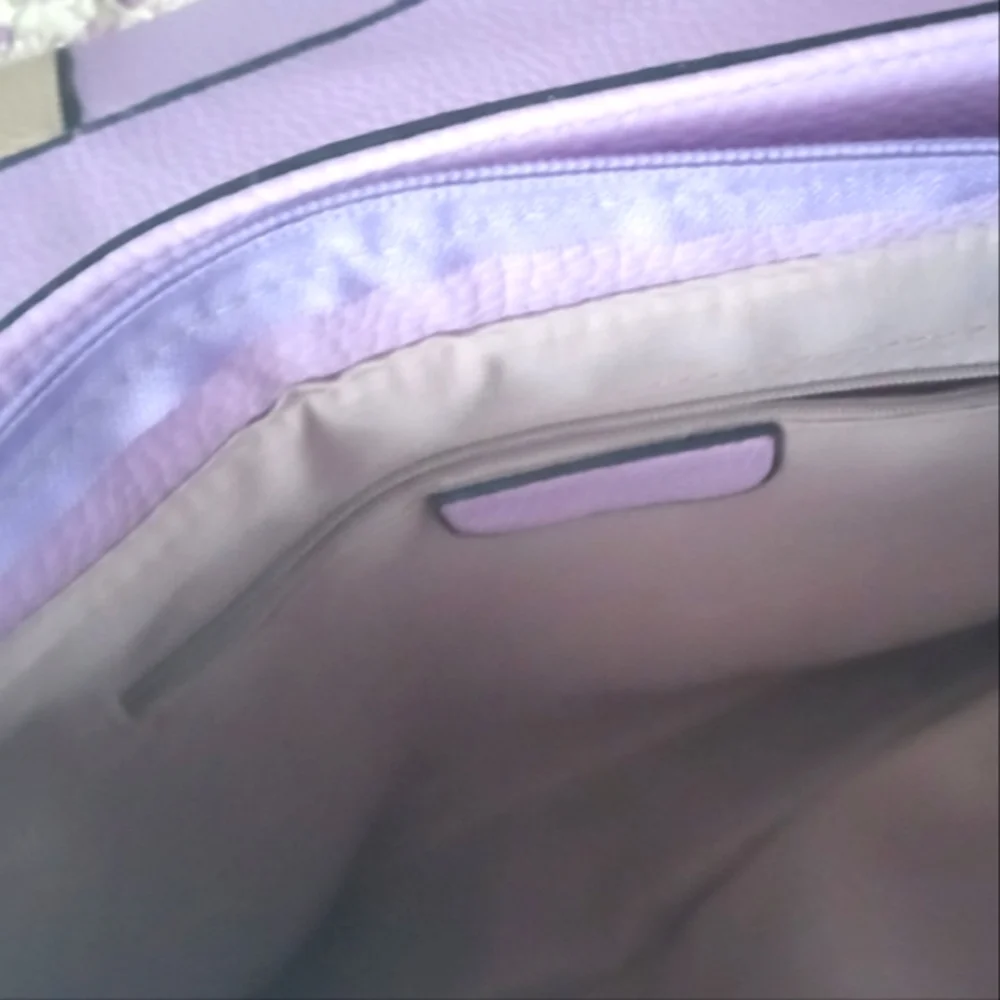 Lavender and Beige Shoulder Bag - Picture 5 of 5